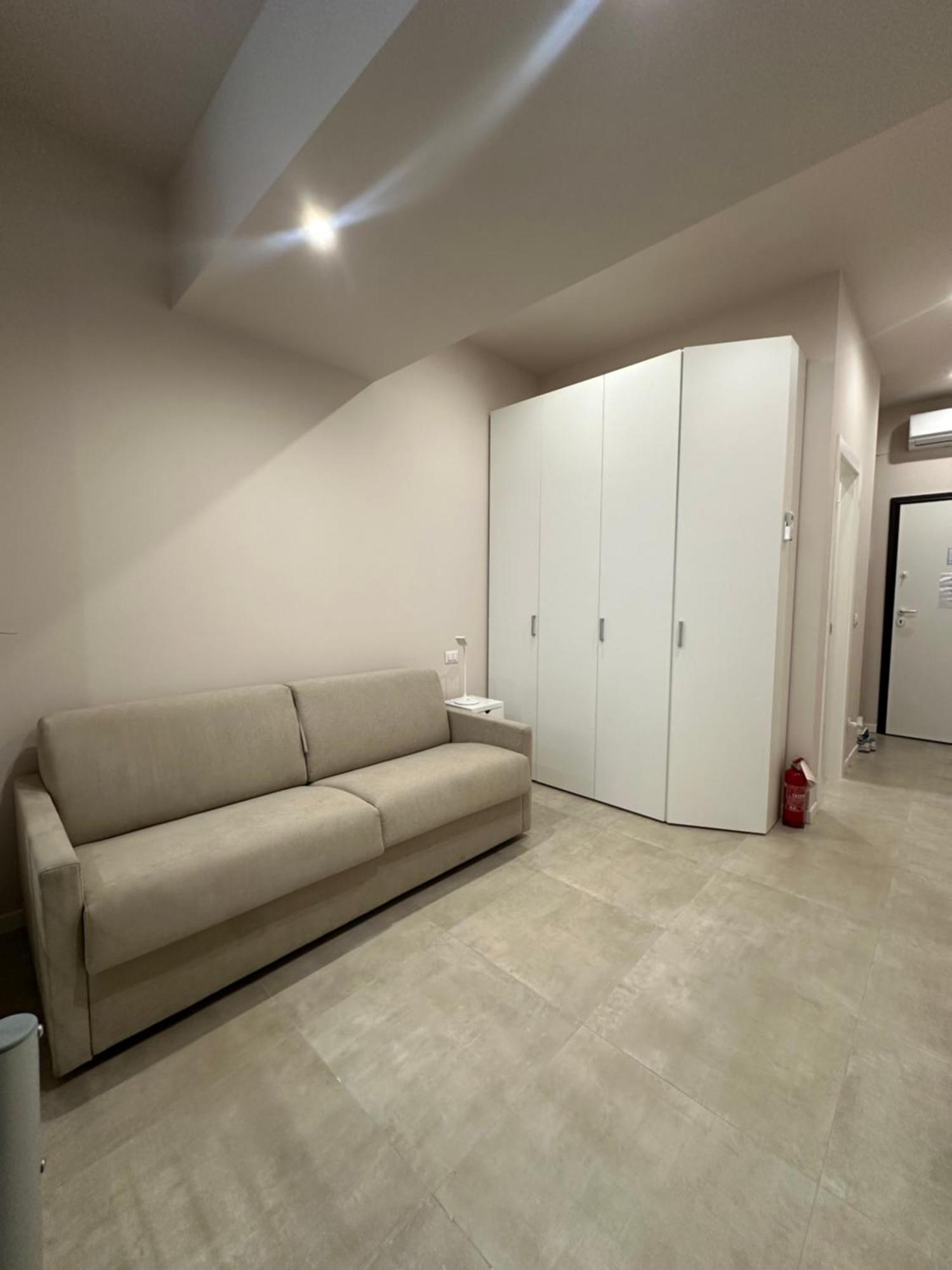 Monolocale Piazza Gambara M1 Apartment Милано Екстериор снимка