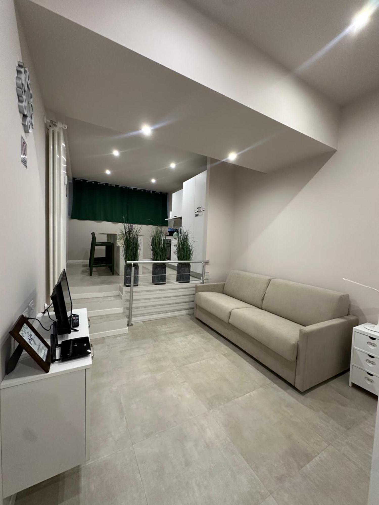 Monolocale Piazza Gambara M1 Apartment Милано Екстериор снимка