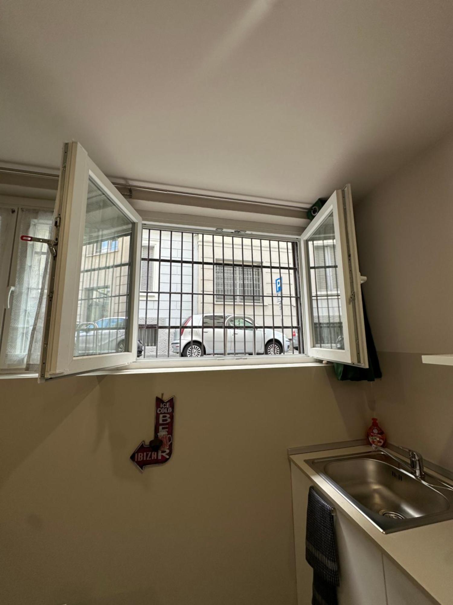 Monolocale Piazza Gambara M1 Apartment Милано Екстериор снимка