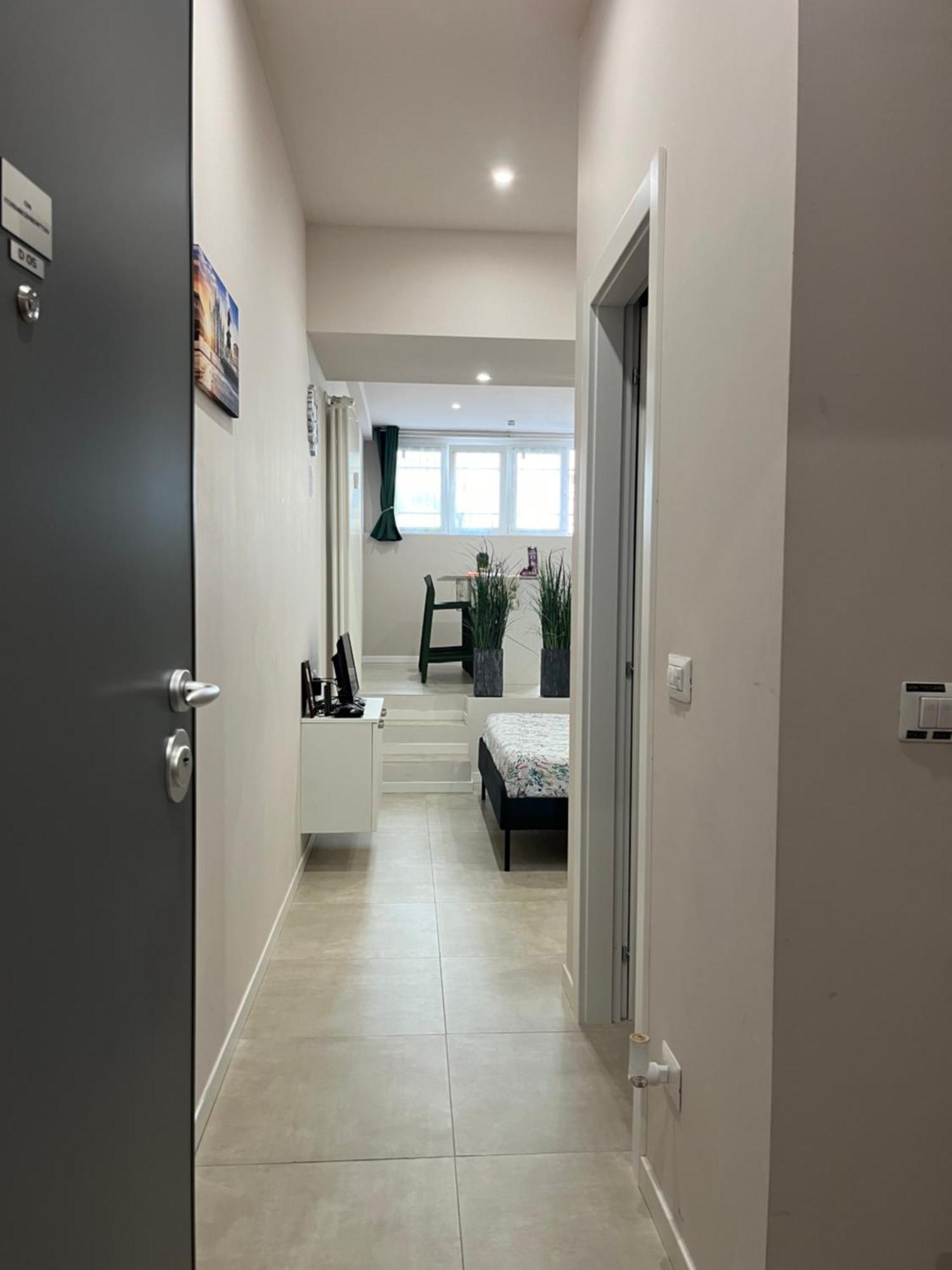 Monolocale Piazza Gambara M1 Apartment Милано Екстериор снимка