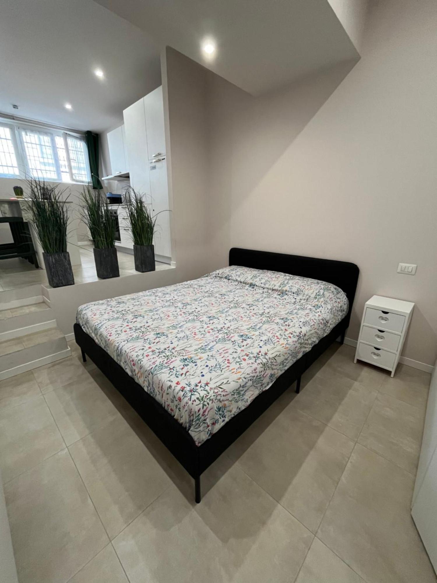Monolocale Piazza Gambara M1 Apartment Милано Екстериор снимка